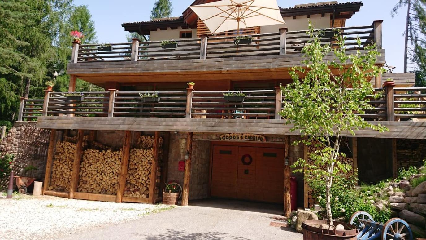 Villa Bosca - Adults Only Predazzo Buitenkant foto